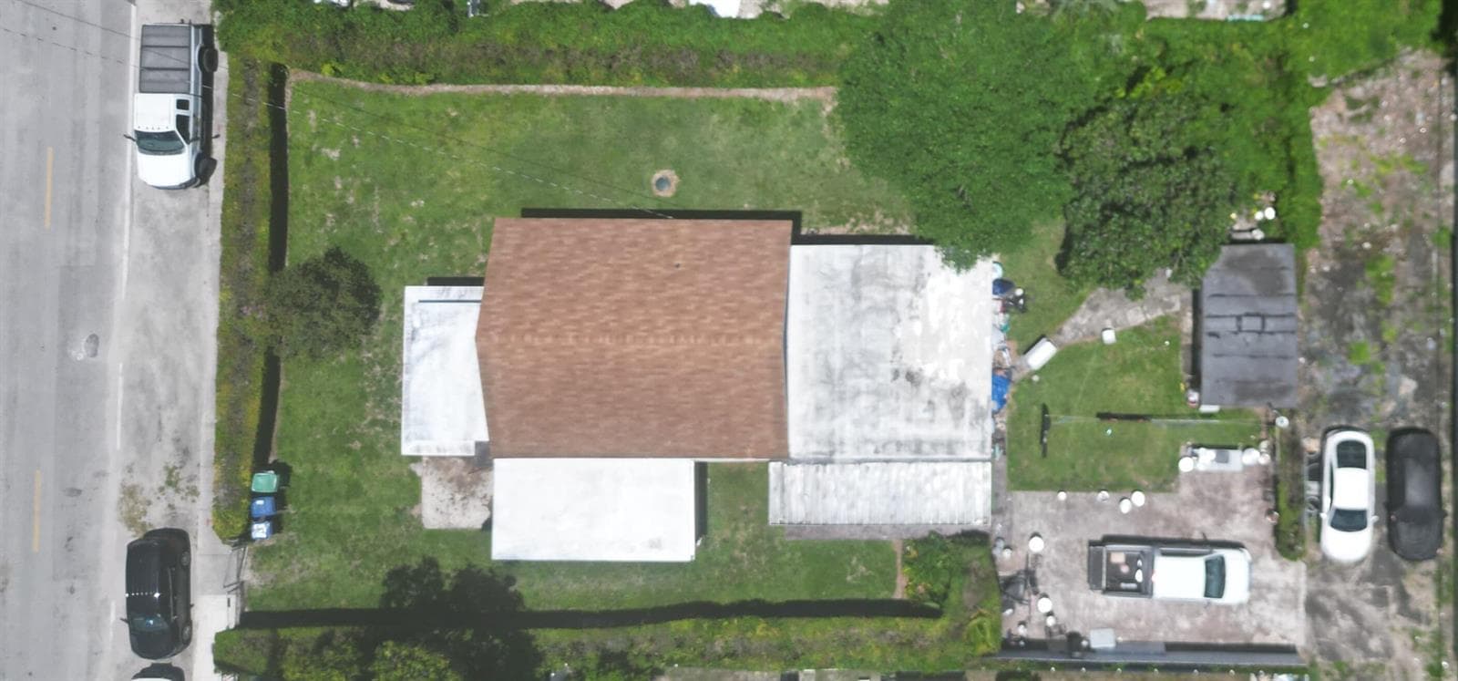 2466 NW 91st Street, Miami FL 33147 photo 5