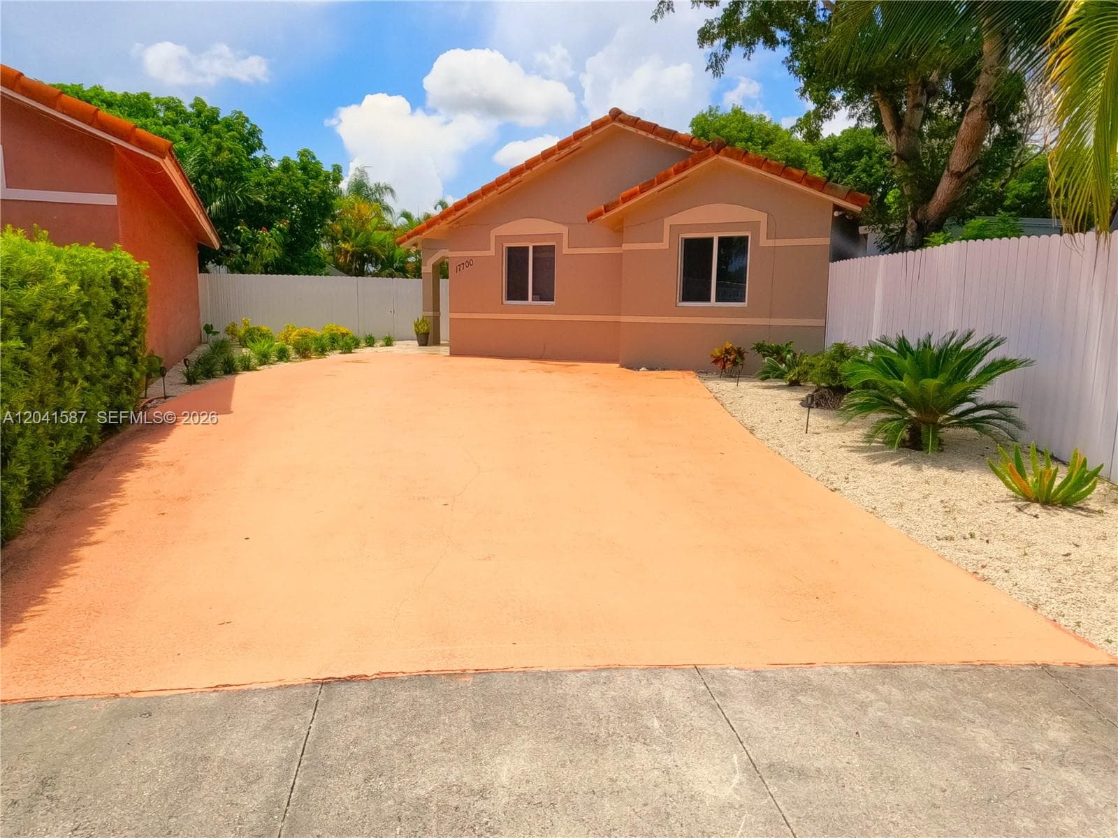 17700 SW 145th Ave, Miami FL 33177 photo 2