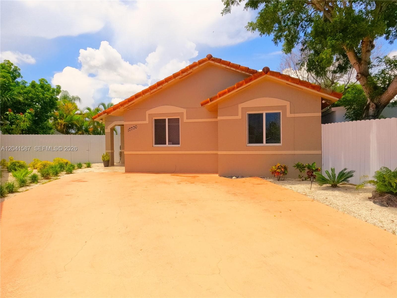 17700 SW 145th Ave, Miami FL 33177 photo 3