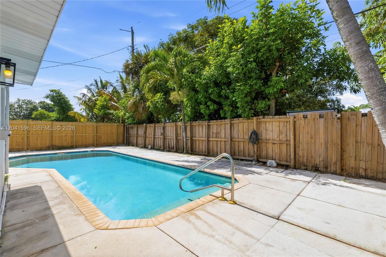 230 NW 55th St, Oakland Park FL 33309
