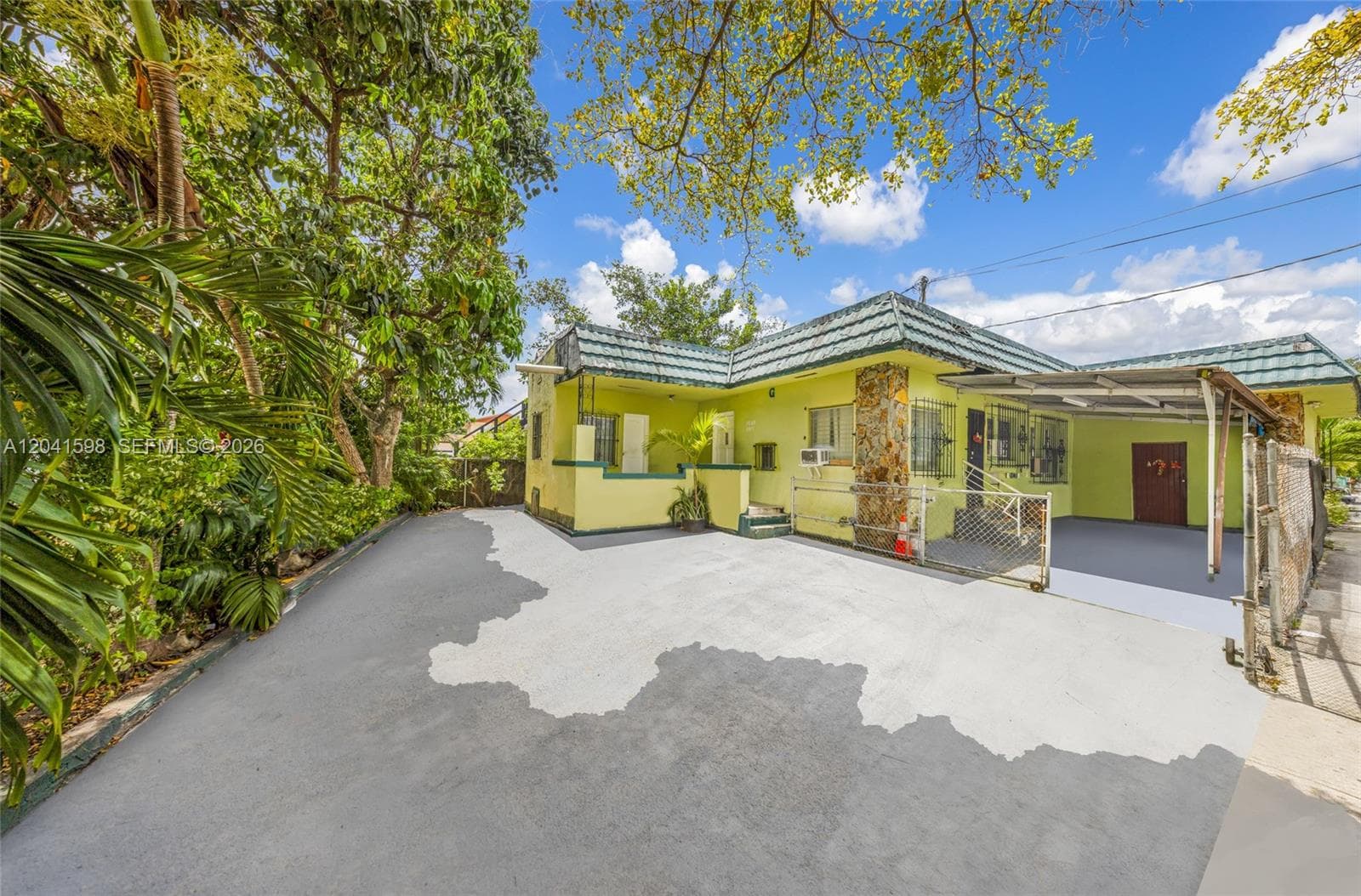 1477 NW 2nd St, Miami FL 33125 photo 5