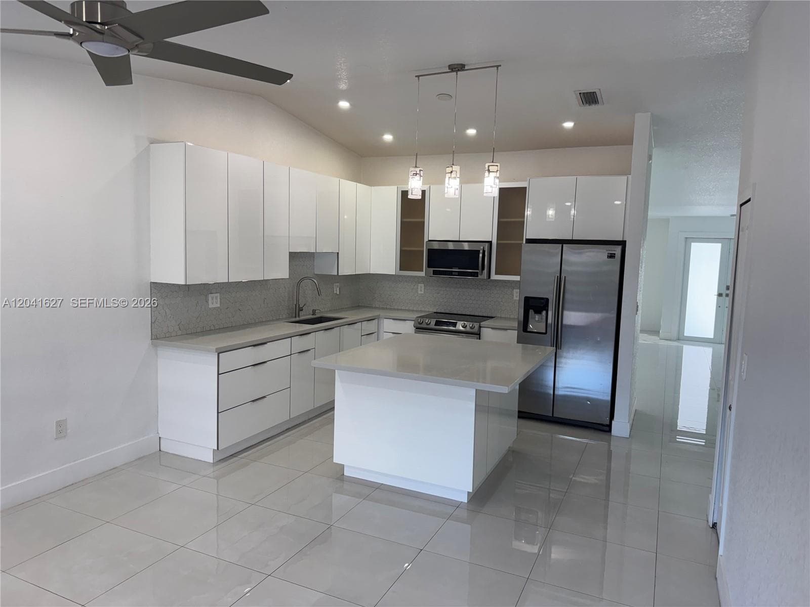 2401 SW 143rd Ct, Miami FL 33175 photo 4