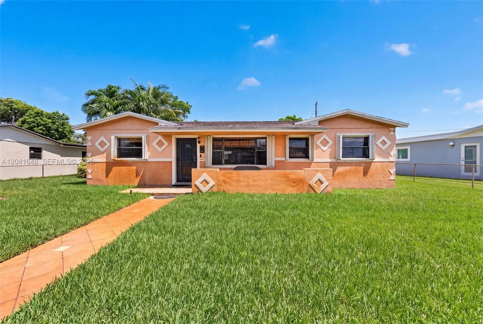 2915 NW 206th St, Miami Gardens FL 33056 photo 2