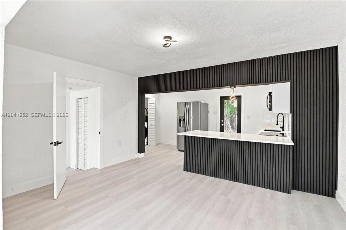 811 NW 65th St, Miami FL 33150 photo 5
