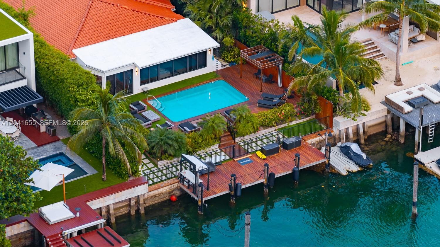 460 W Dilido Dr, Miami Beach FL 33139 photo 4