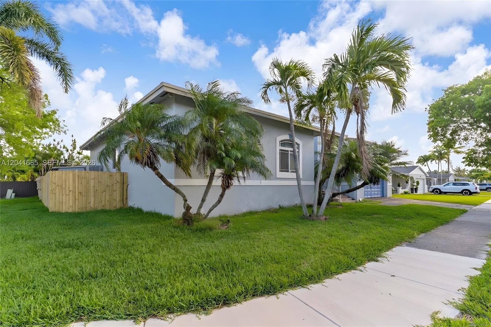 7950 SW 196th Ter, Cutler Bay FL 33189 photo 3