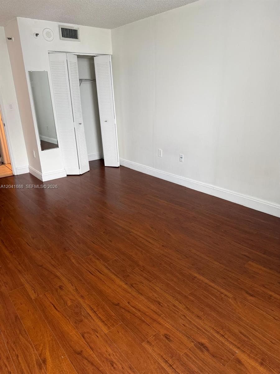 800 N Miami Ave # E1402, Miami FL 33136 photo 5
