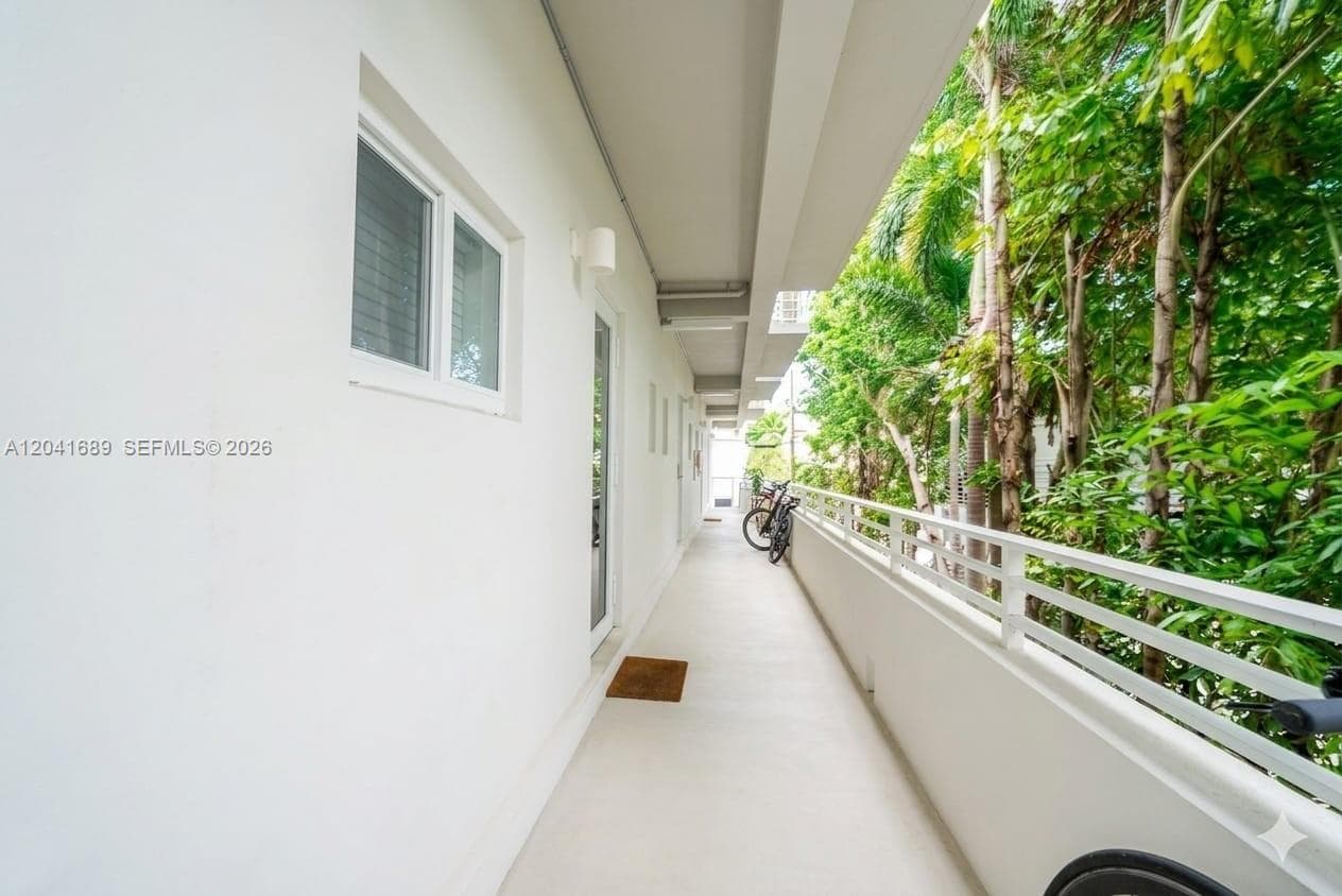619 Meridian Ave # 4, Miami Beach FL 33139 photo 5