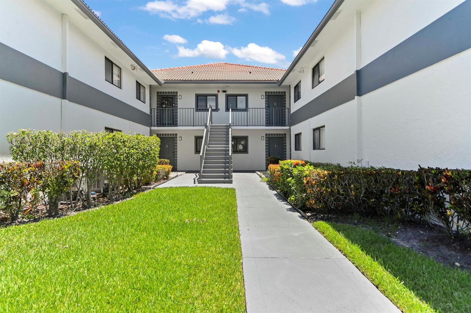 15234 Lakes Of Delray Boulevard # 276, Delray Beach FL 33484 photo 2