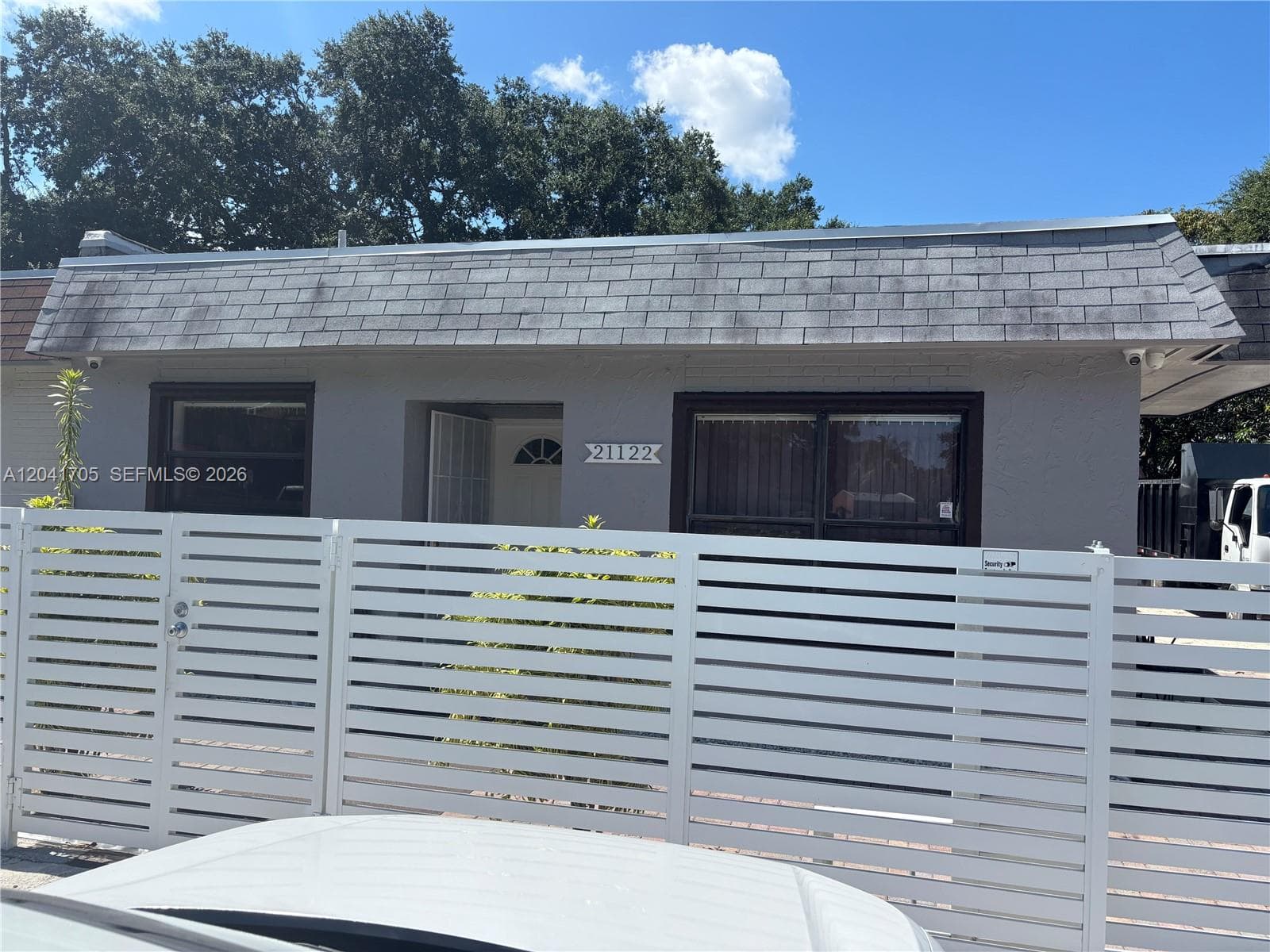 21122 NW 39th Ave, Miami Gardens FL 33055 photo 2