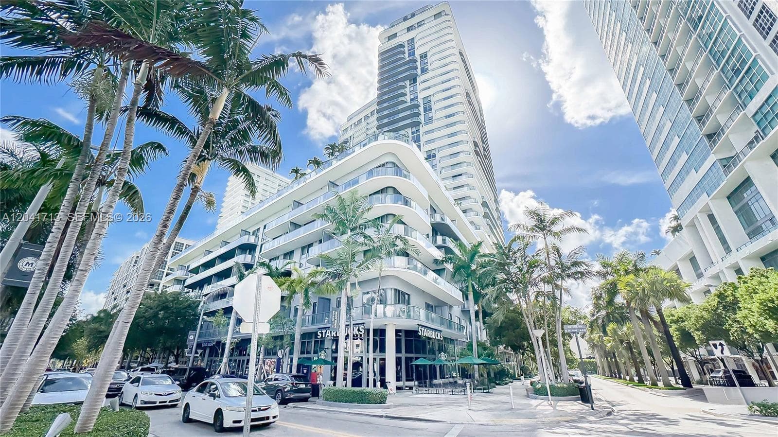121 NE 34th St # 814, Miami FL 33137 photo 3