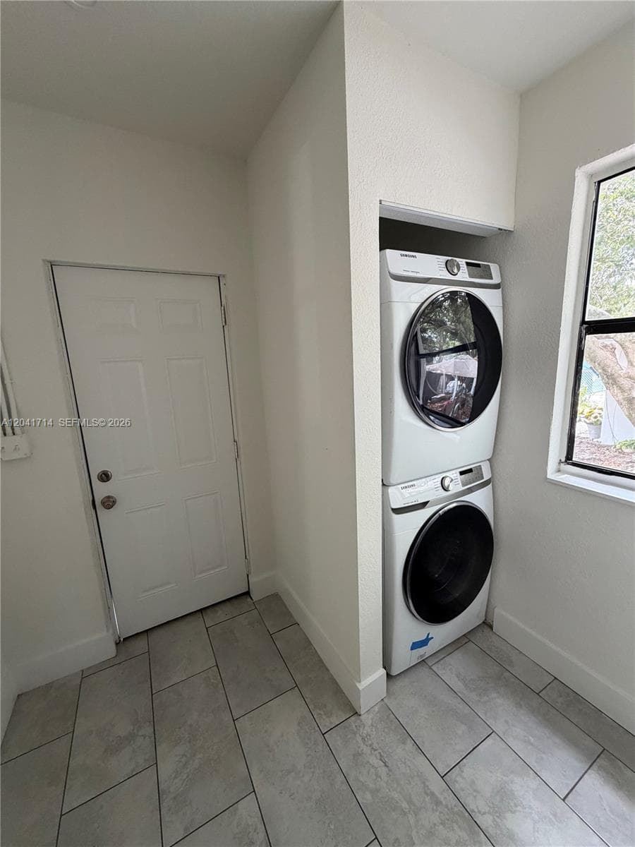 7675 NW 3rd Ave # 1, Miami, FL 33150 photo 5