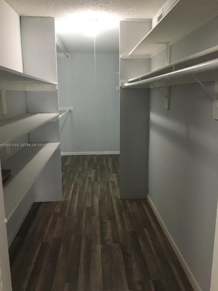 6930 Miami Gardens Dr # 1-209, Hialeah FL 33015 photo 3
