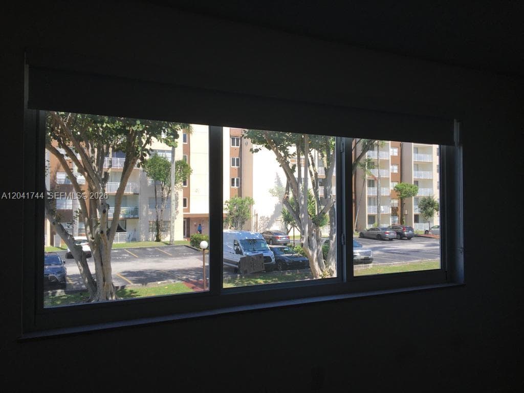 6930 Miami Gardens Dr # 1-209, Hialeah FL 33015 photo 5