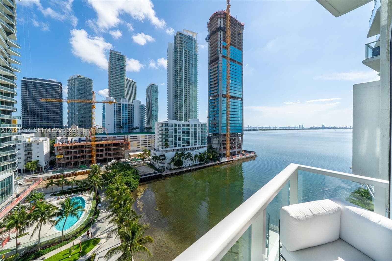 601 NE 27th St # 1001, Miami FL 33137 photo 2