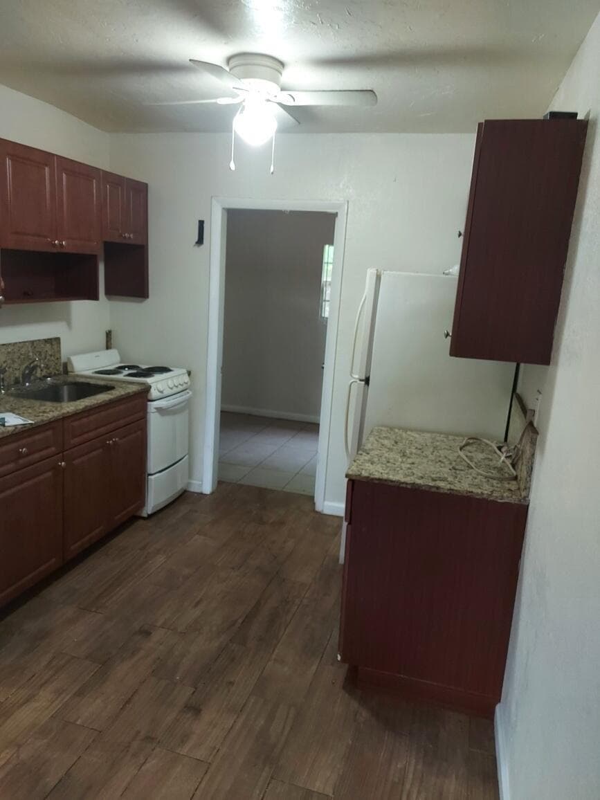 1980 Lincoln Avenue, Opa-Locka FL 33054 photo 2
