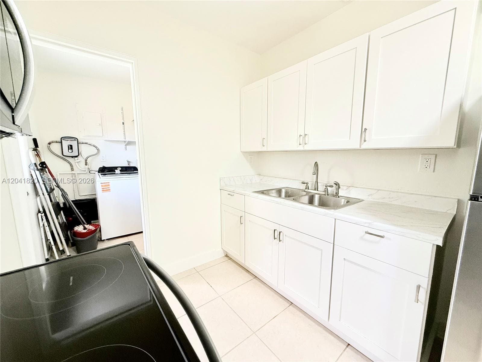 1311 N 69th Ave, Hollywood FL 33024 photo 2