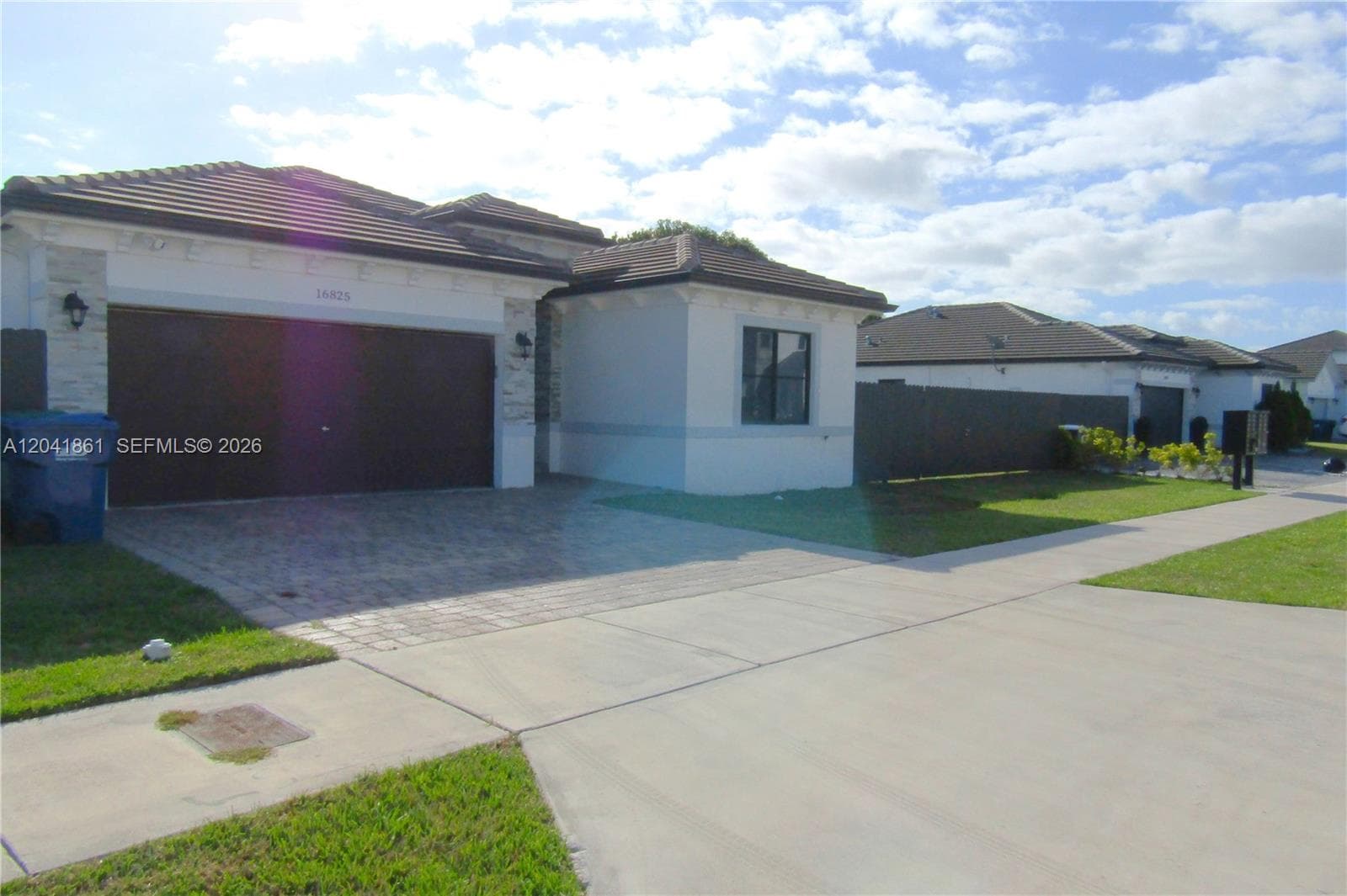 16825 SW 109th Pl, Miami FL 33157 photo 2