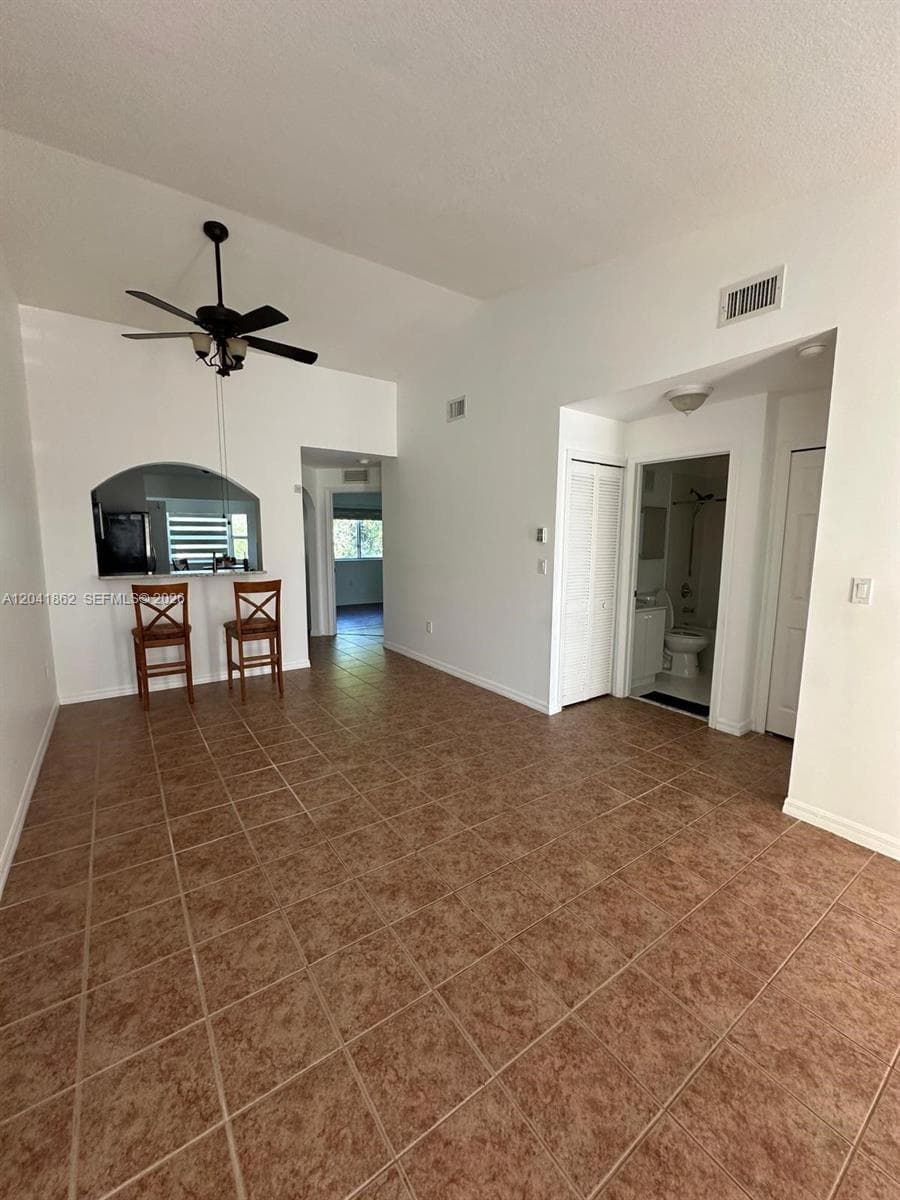 2920 SE 12th Rd # 30, Homestead FL 33035 photo 2