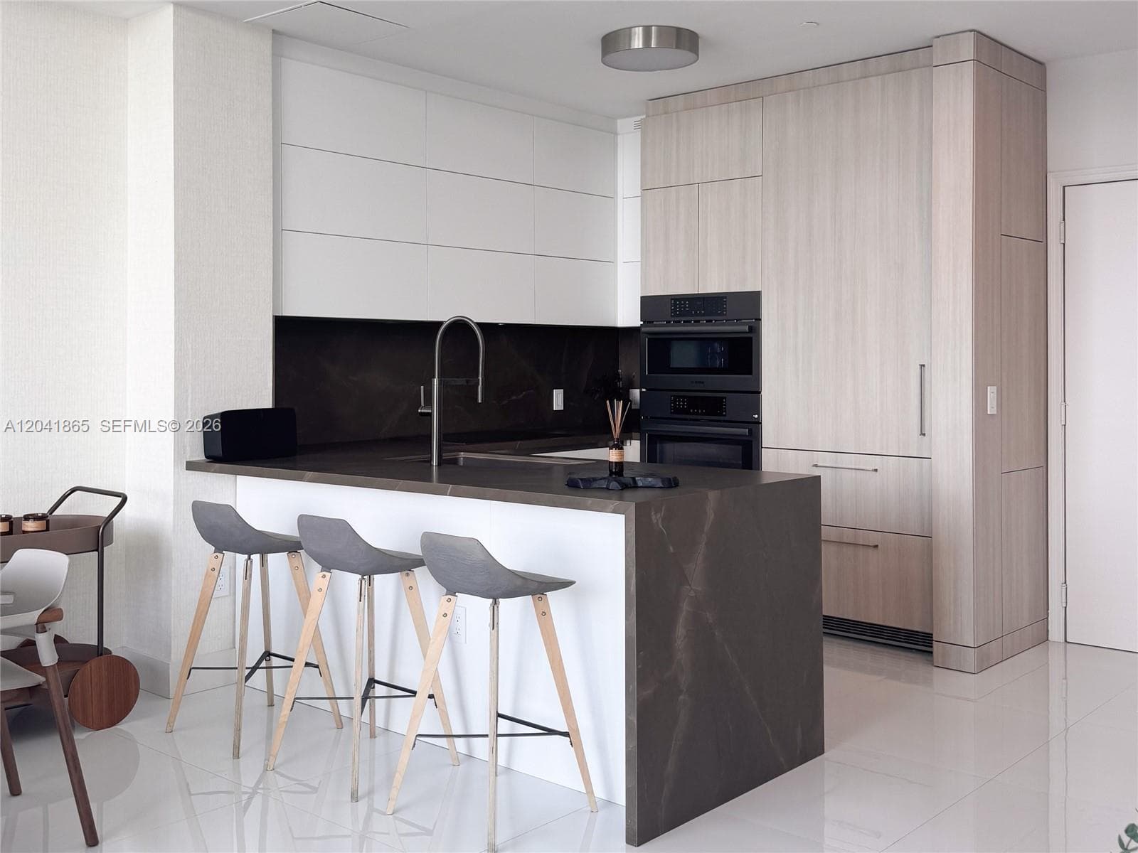 950 Brickell Bay Dr # 5608, Miami FL 33131 photo 2