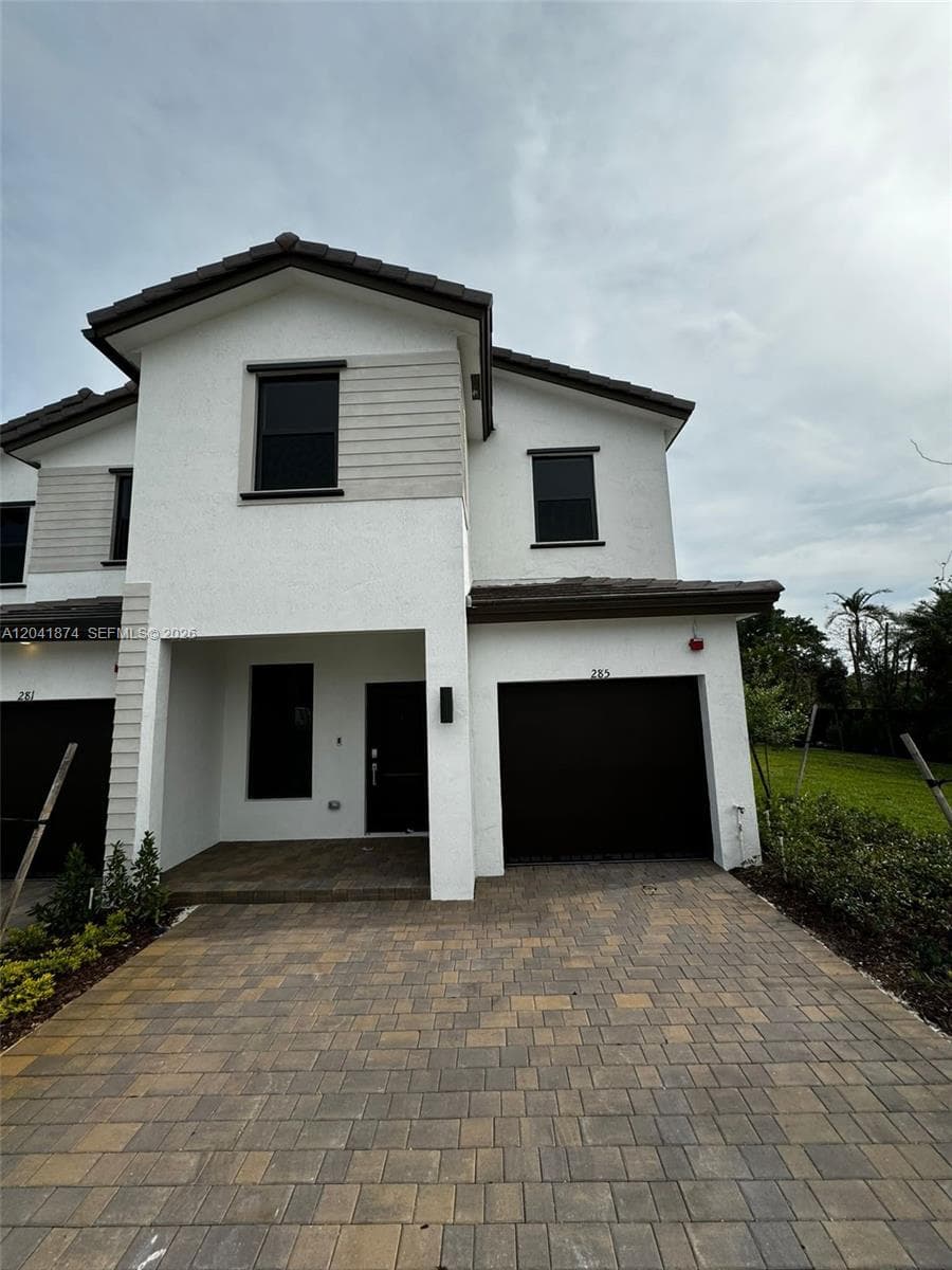 285 SW 159th Ln # 0, Pembroke Pines FL 33027 photo 2