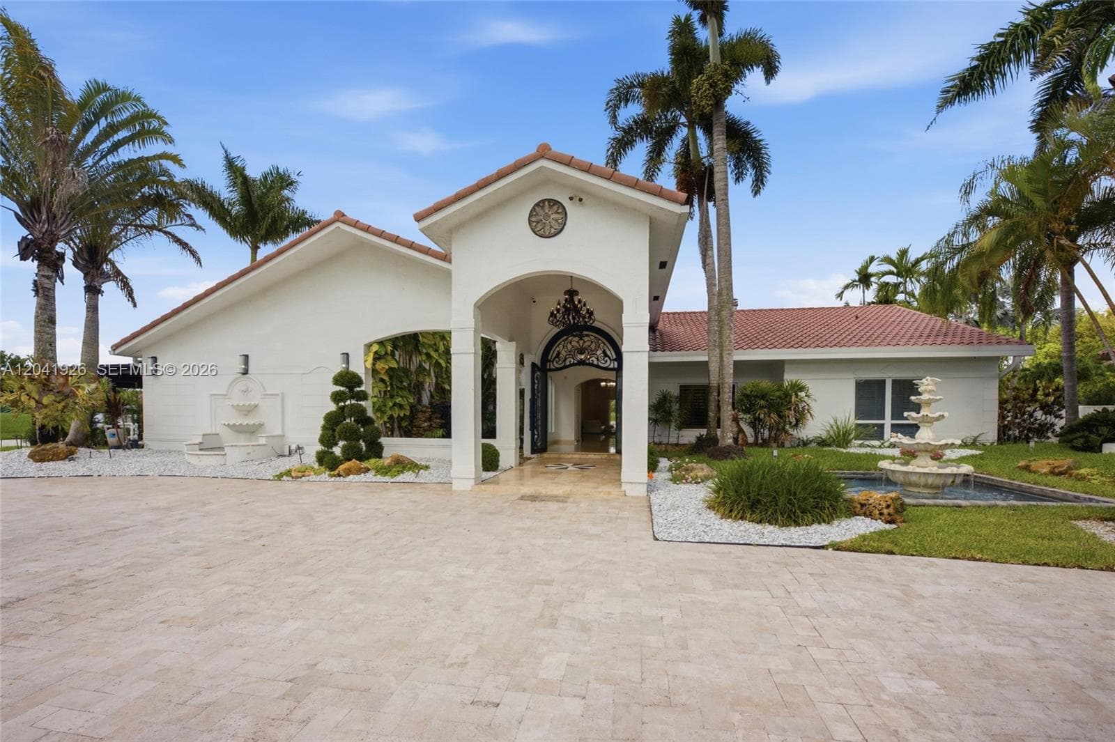 16170 Saddle Ln, Weston FL 33326 photo 2