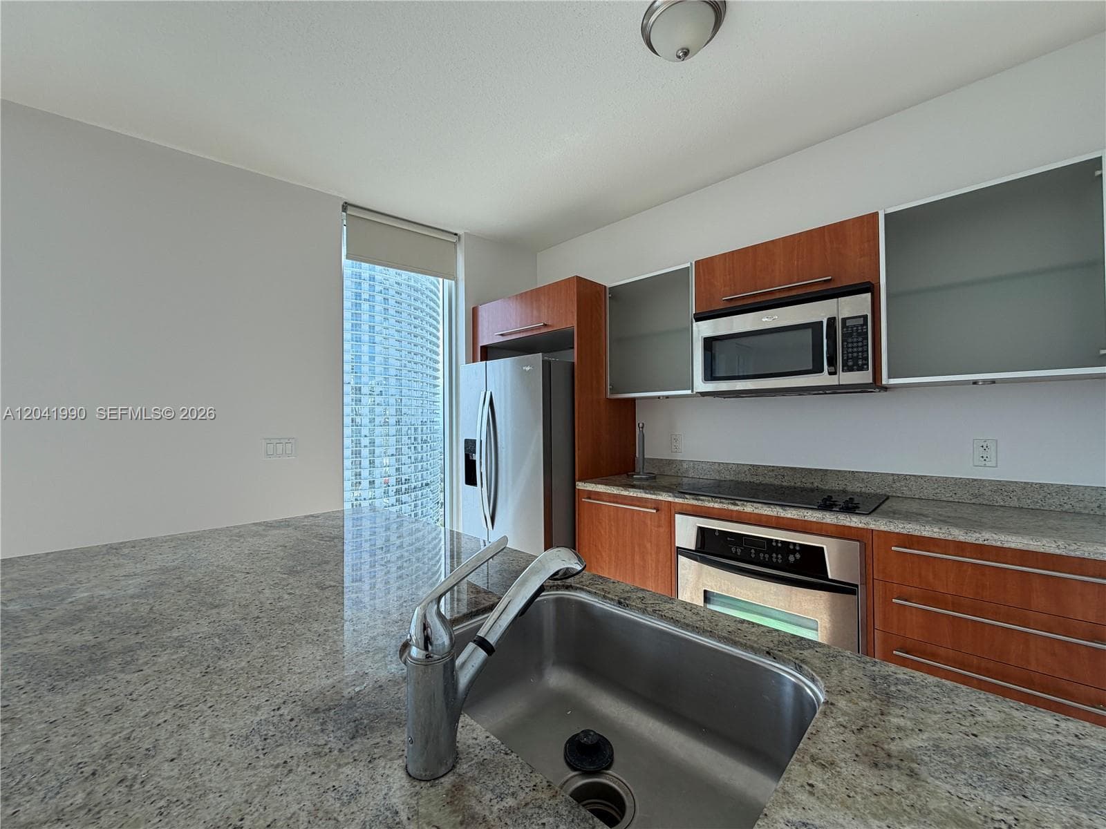 185 SW 7th St # 3200, Miami FL 33130 photo 5