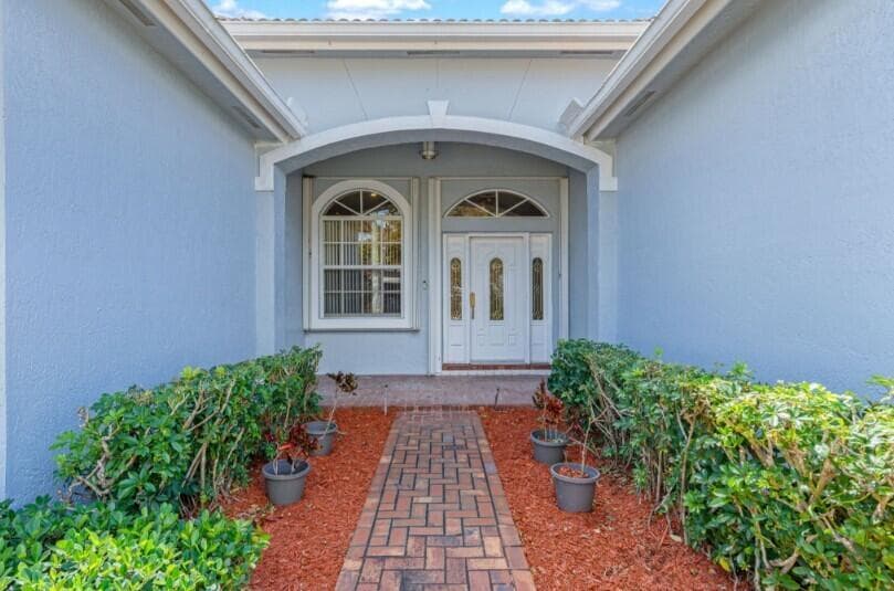 2570 SE 4th Place, Homestead FL 33033 photo 5