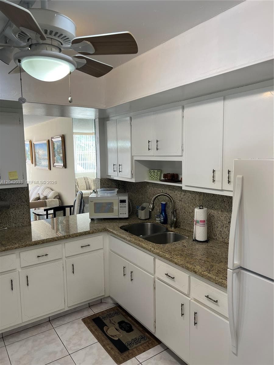 1351 NE Miami Gardens Dr # 222E, Miami FL 33179 photo 5