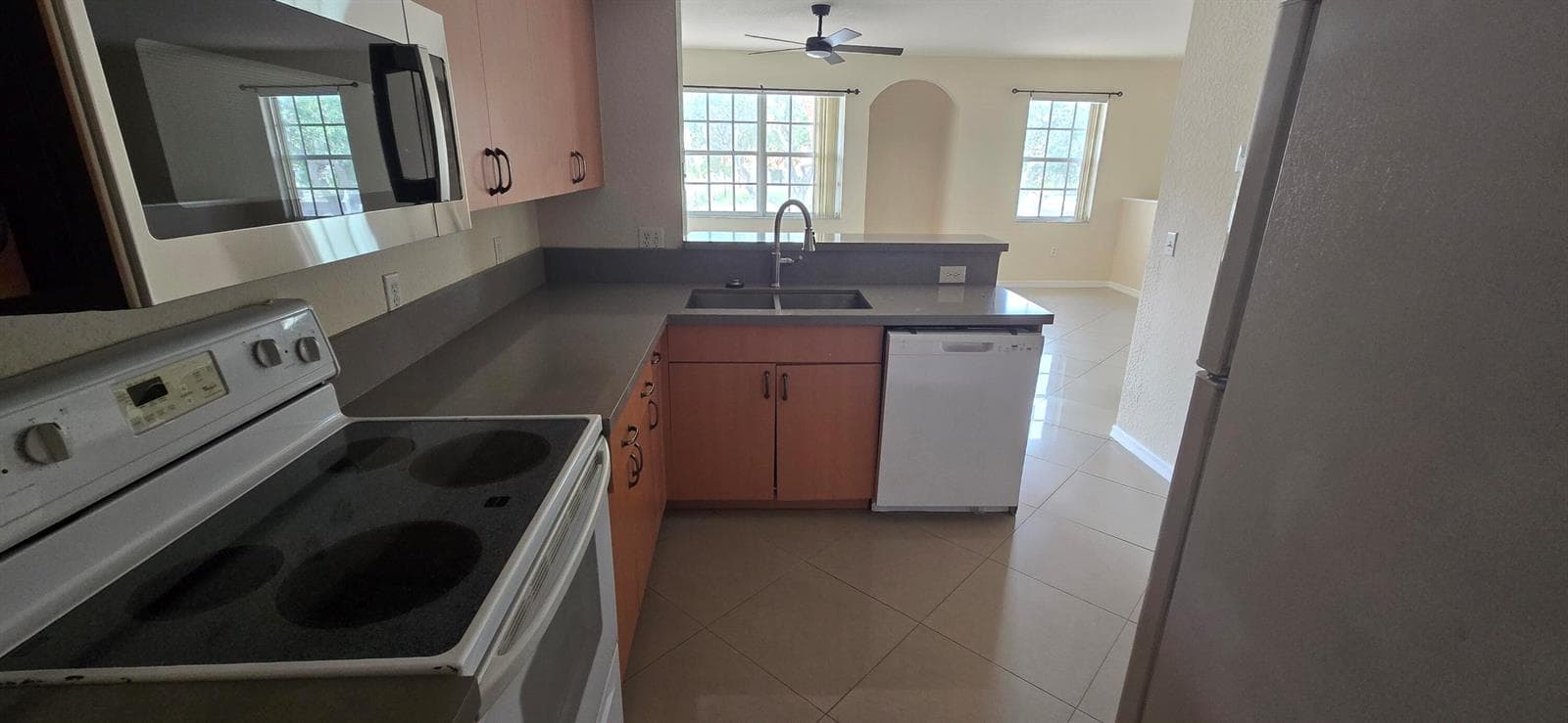 2505 Belmont Lane, North Lauderdale FL 33068 photo 3