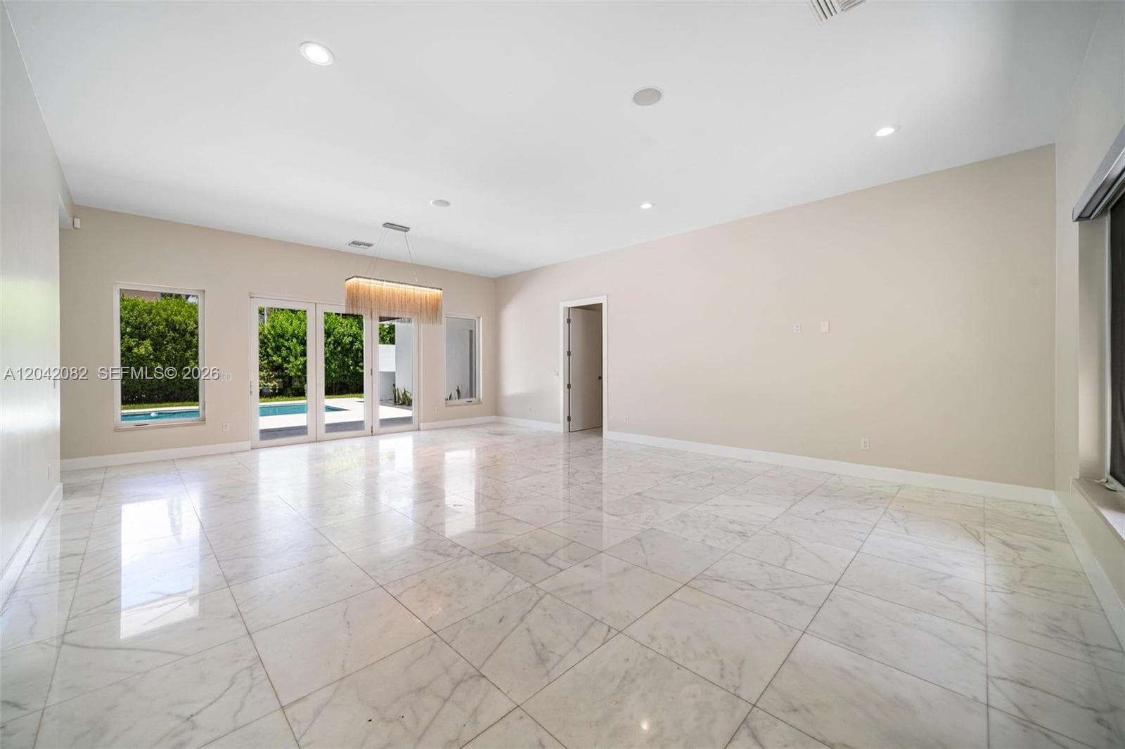 511 Madeira Ave, Coral Gables FL 33134 photo 4