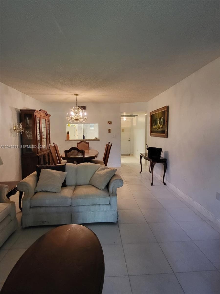 900 Colony Point Cir # 107, Pembroke Pines FL 33026 photo 2