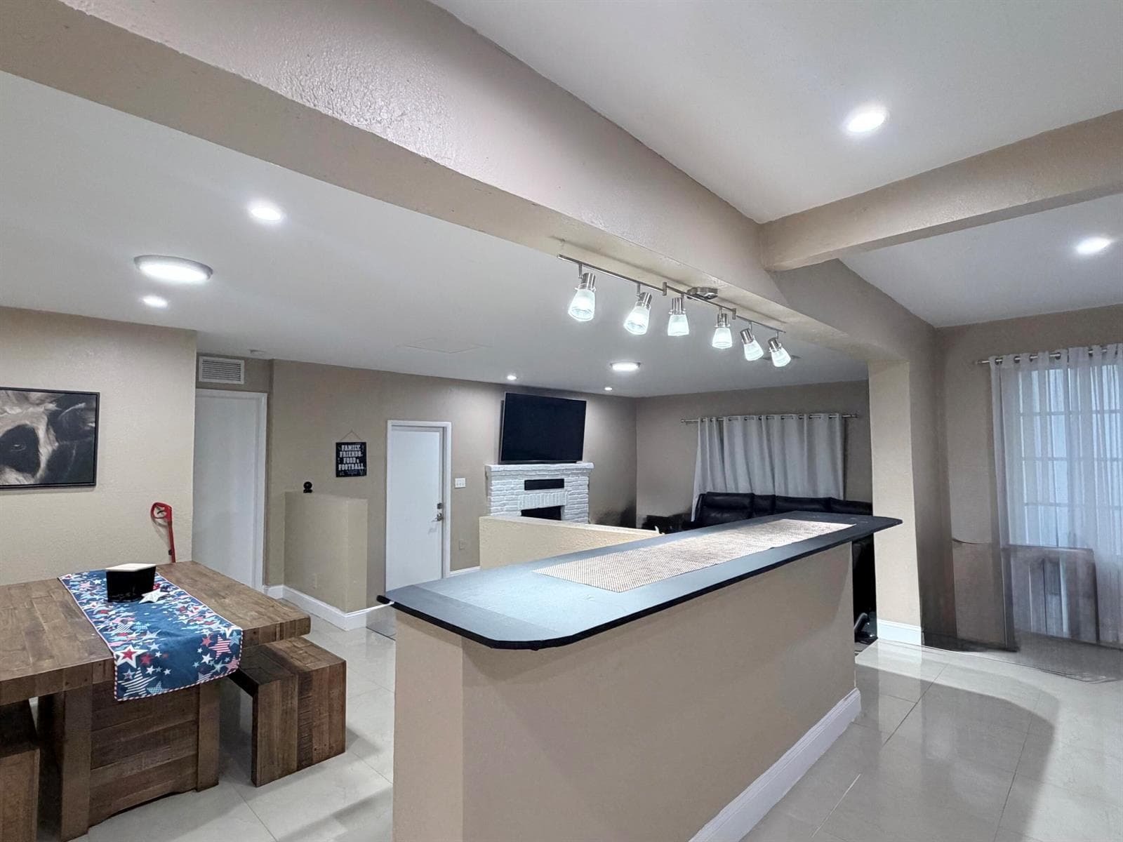 2000 SW 95th Terrace, Miramar FL 33025 photo 4