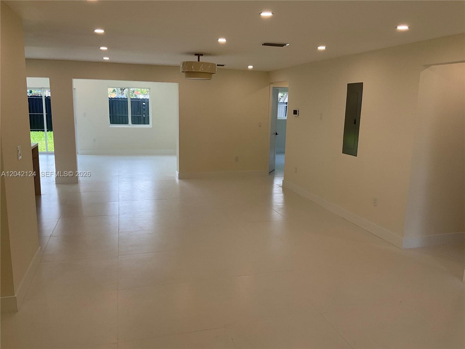 2315 NW 3rd St, Miami FL 33125 photo 4