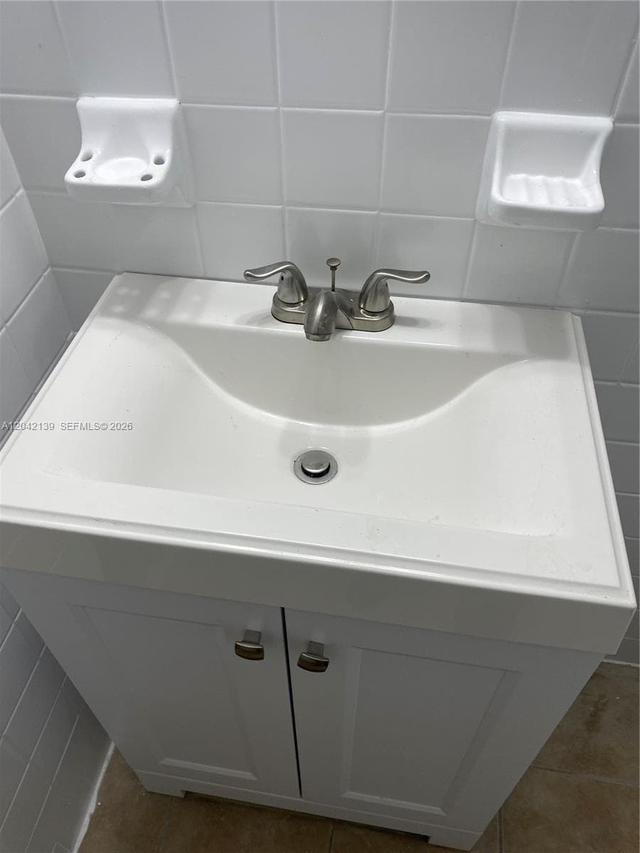 2901 NW 50th St, Miami FL 33142 photo 5