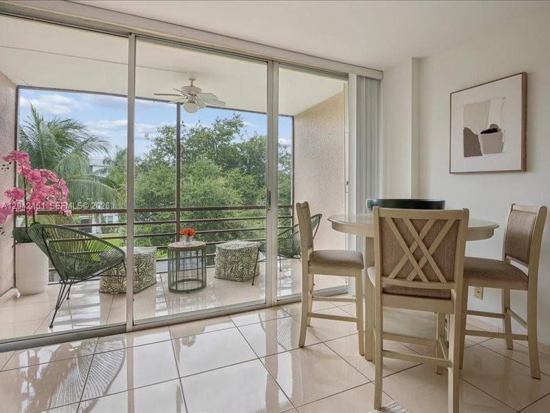 117 Royal Park Dr # 3F, Oakland Park FL 33309 photo 3