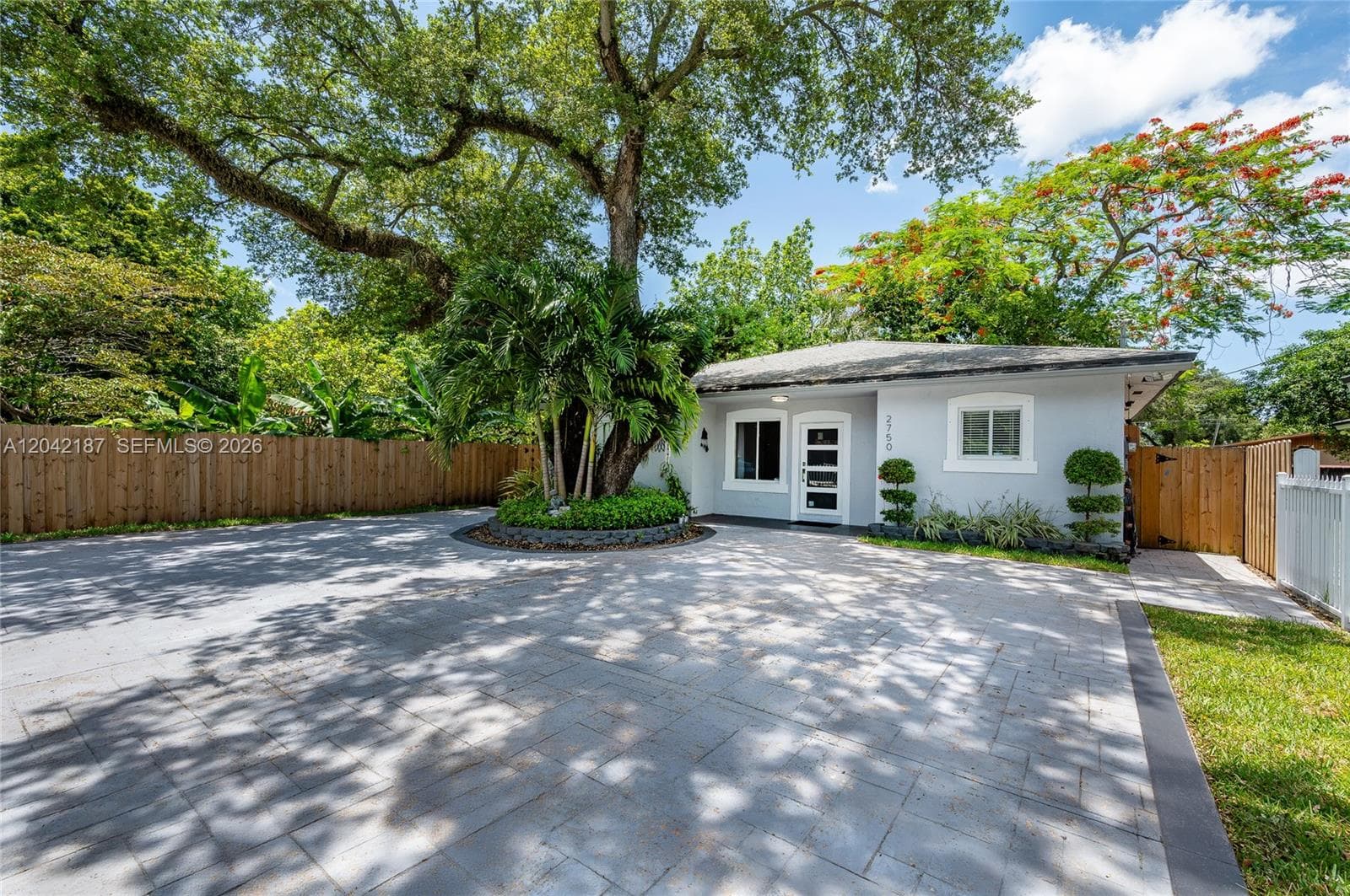 2750 NW 170th St, Miami Gardens FL 33056 photo 3
