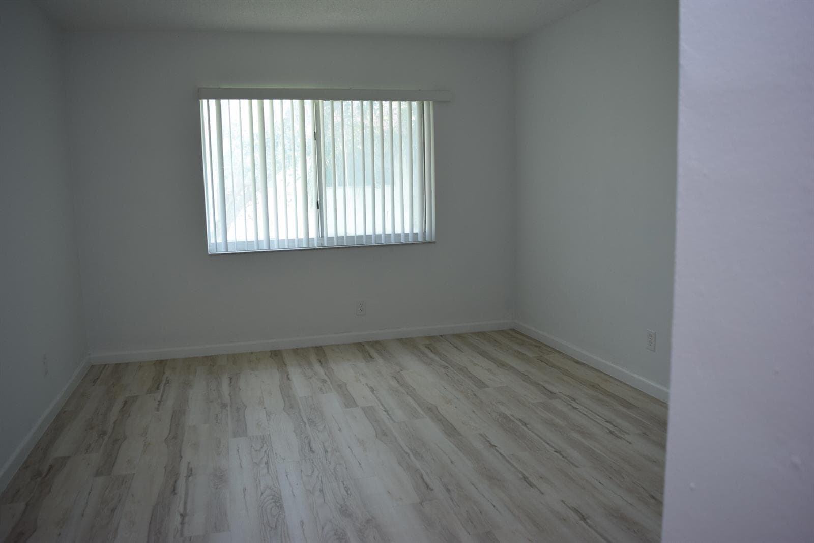 151 SE 6th Avenue # Apt 14, Pompano Beach FL 33060 photo 5