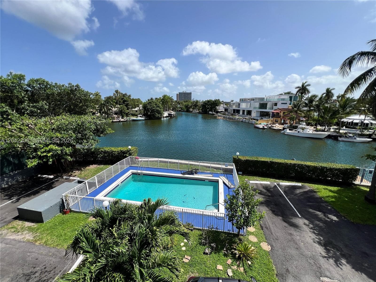 860 NE 78th St # 303, Miami FL 33138 photo 3