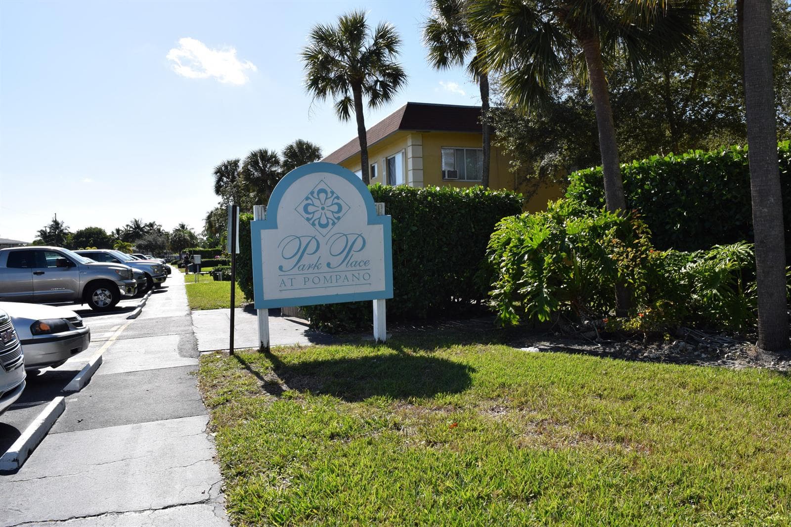 151 SE 6th Avenue # 14, Pompano Beach, FL 33060 photo 2