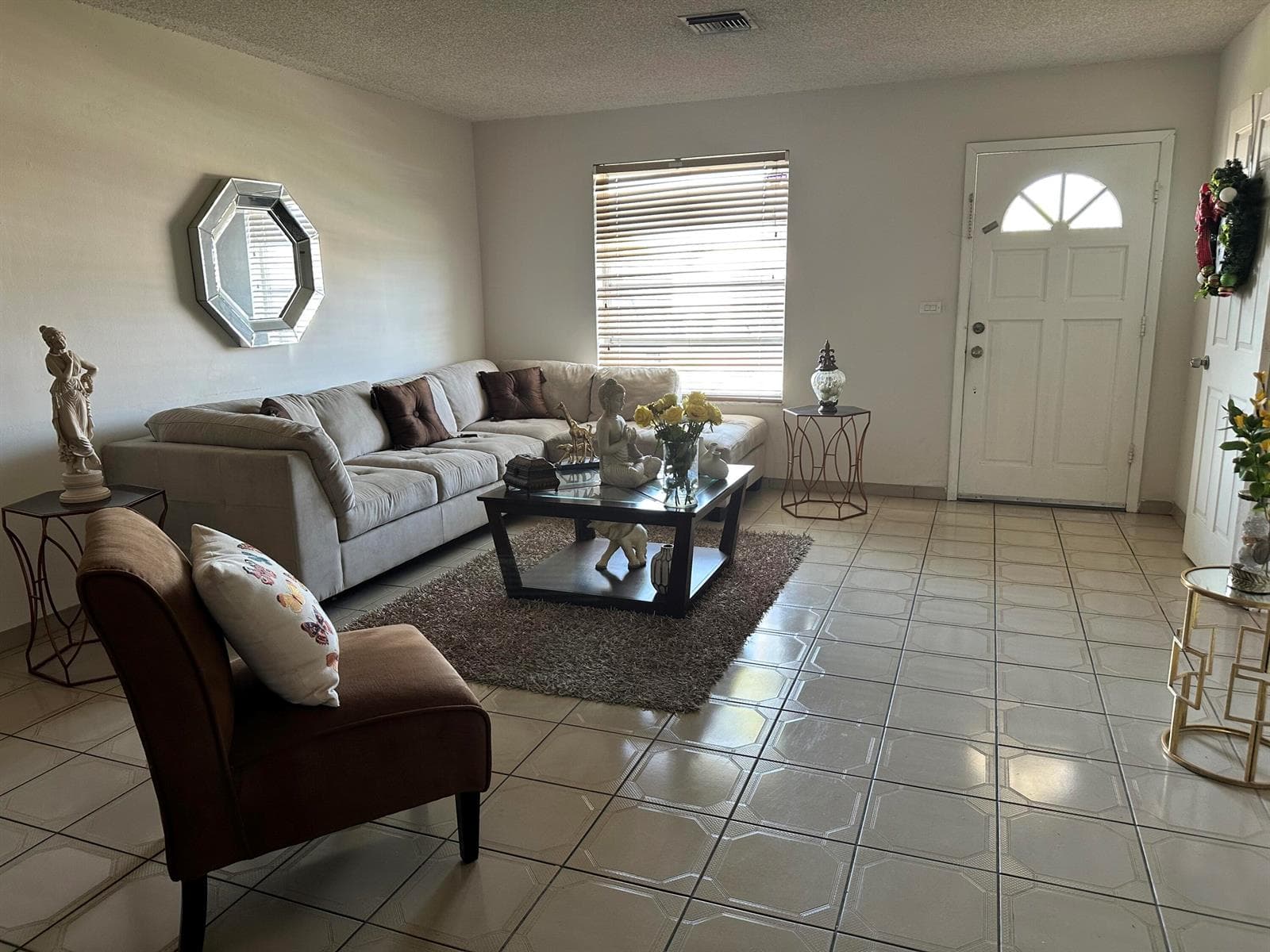 7960 NW 174th Street, Hialeah FL 33015 photo 3