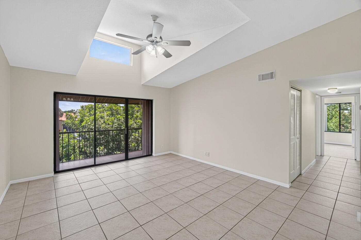 627 Sea Pine Way # A3, FL 33415 photo 4