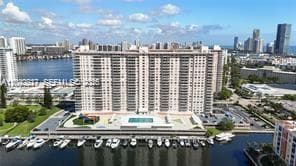 250 174th St # 1211, Sunny Isles Beach FL 33160 photo 2