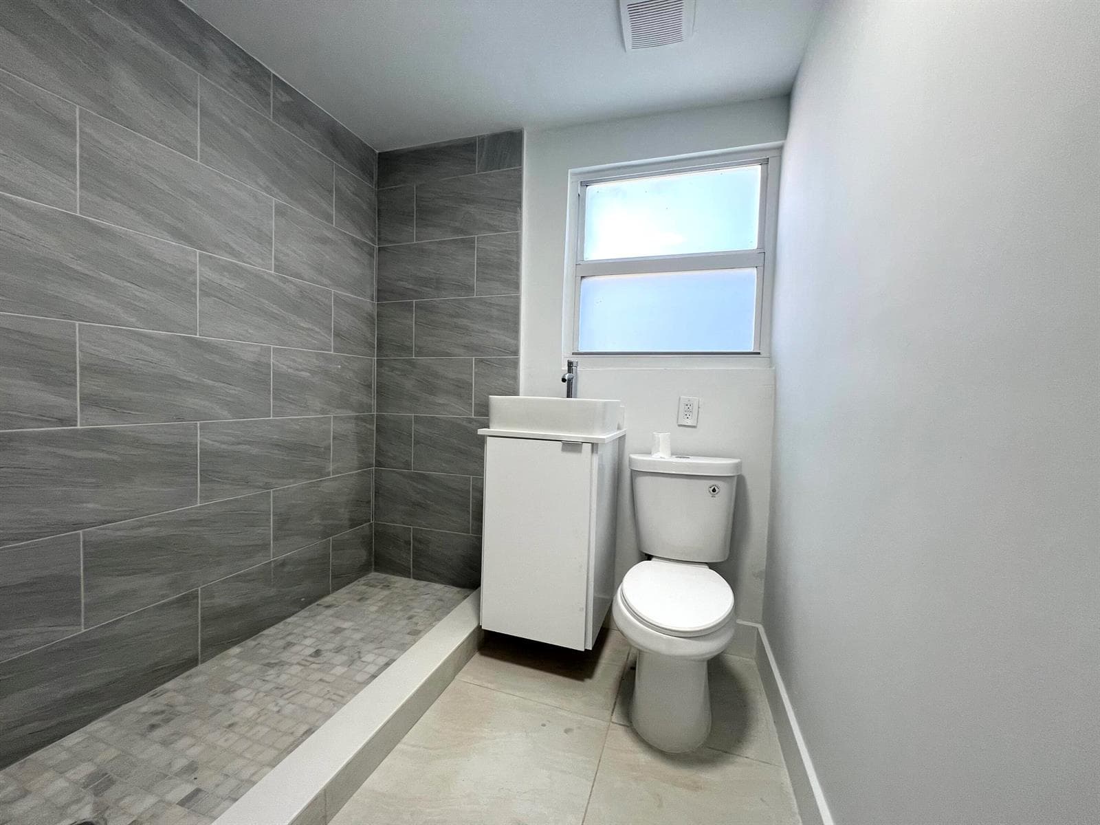 10730 SW 149th Terrace, Miami FL 33176 photo 4