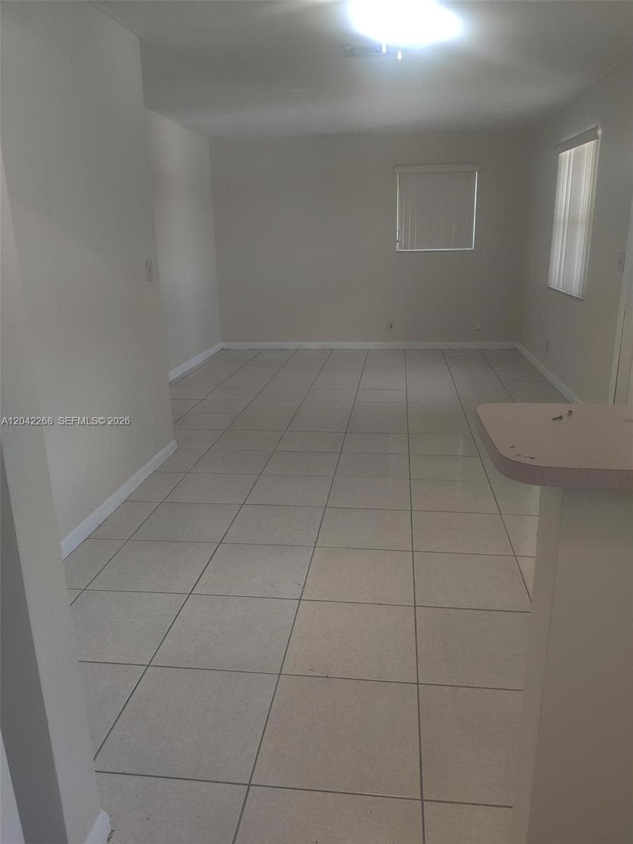 844 SW 10th St # 3, Hallandale Beach, FL 33009 photo 5