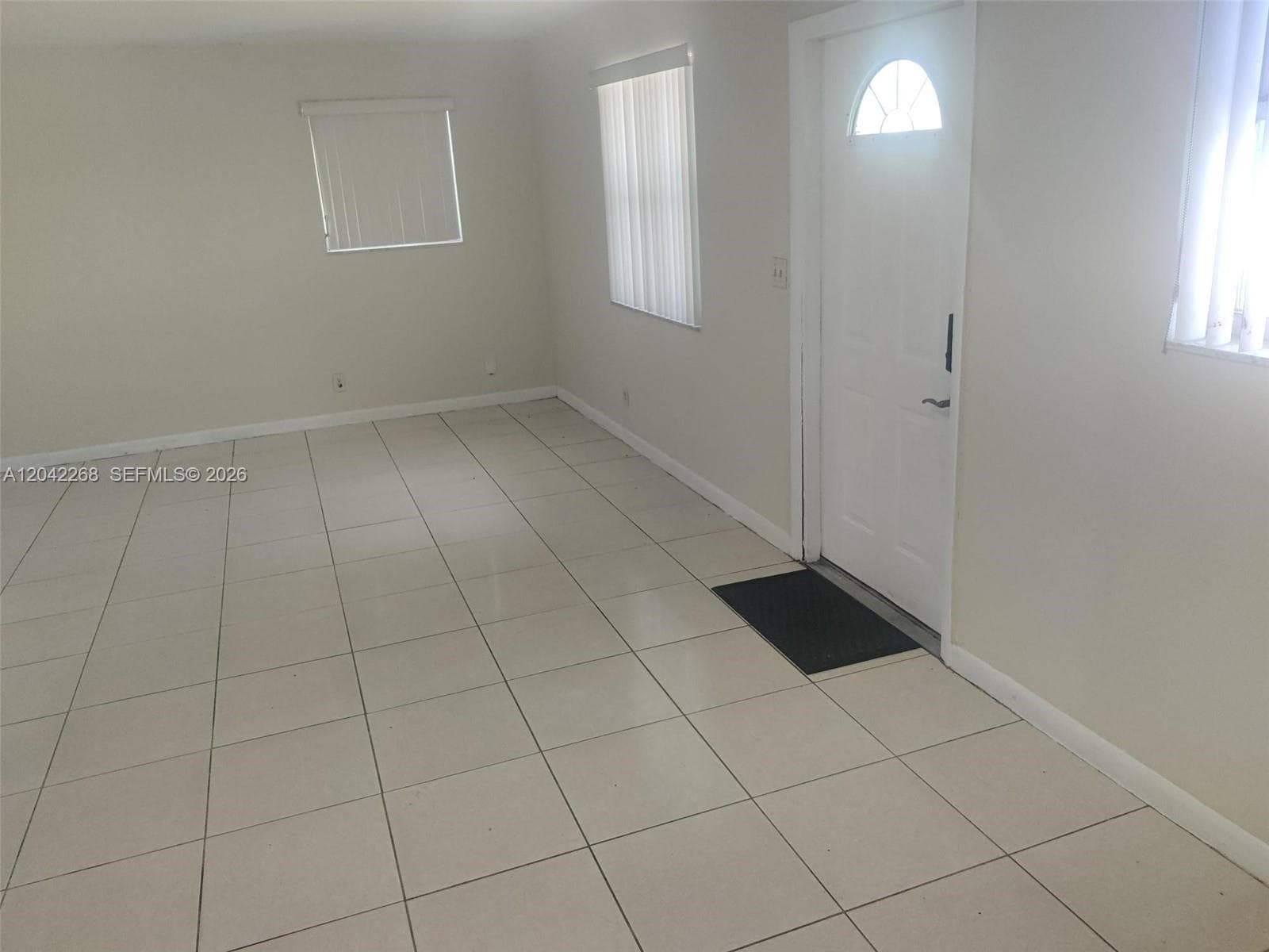 844 SW 10th St # 3, Hallandale Beach, FL 33009 photo 4