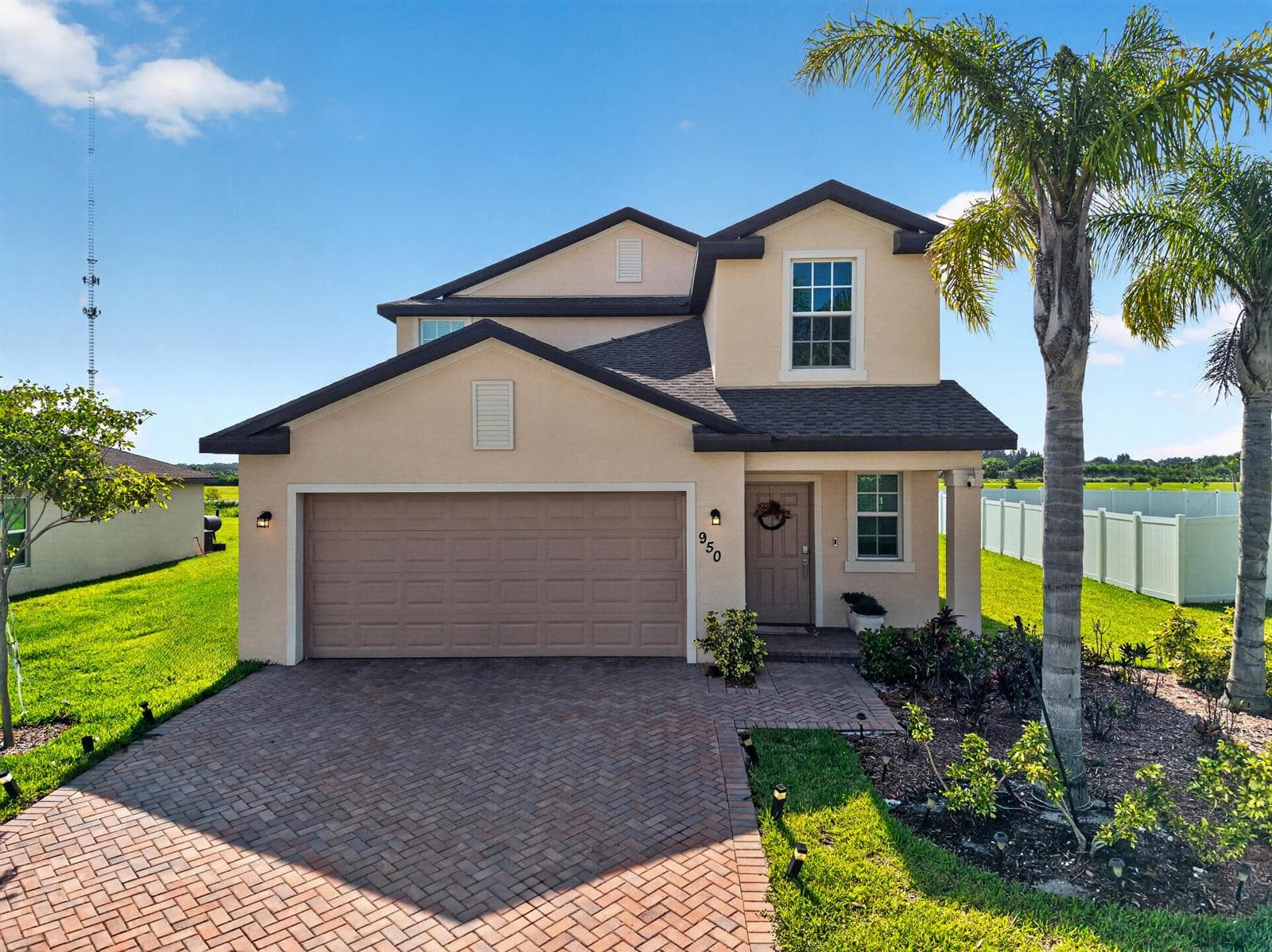 950 Bent Creek Drive, Fort Pierce FL 34947 photo 2