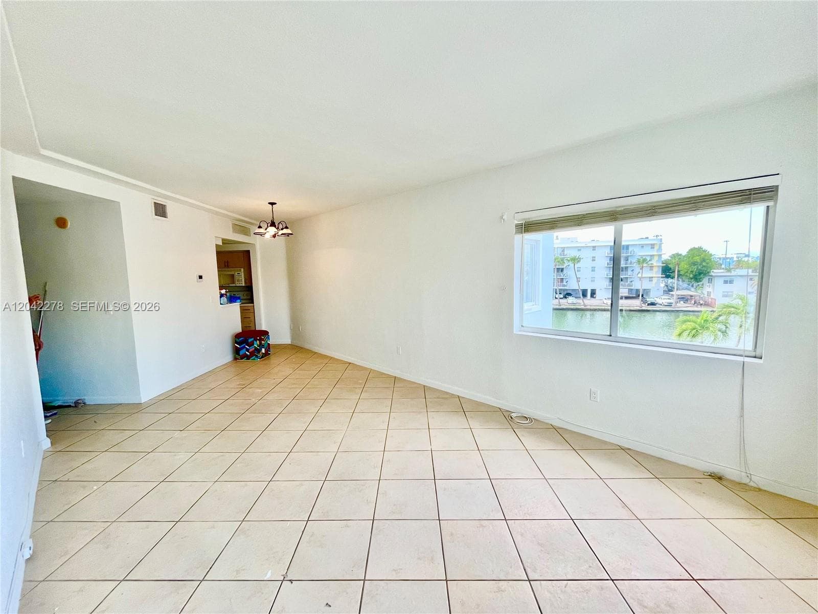 1185 Marseille Dr # 309, Miami Beach FL 33141 photo 2