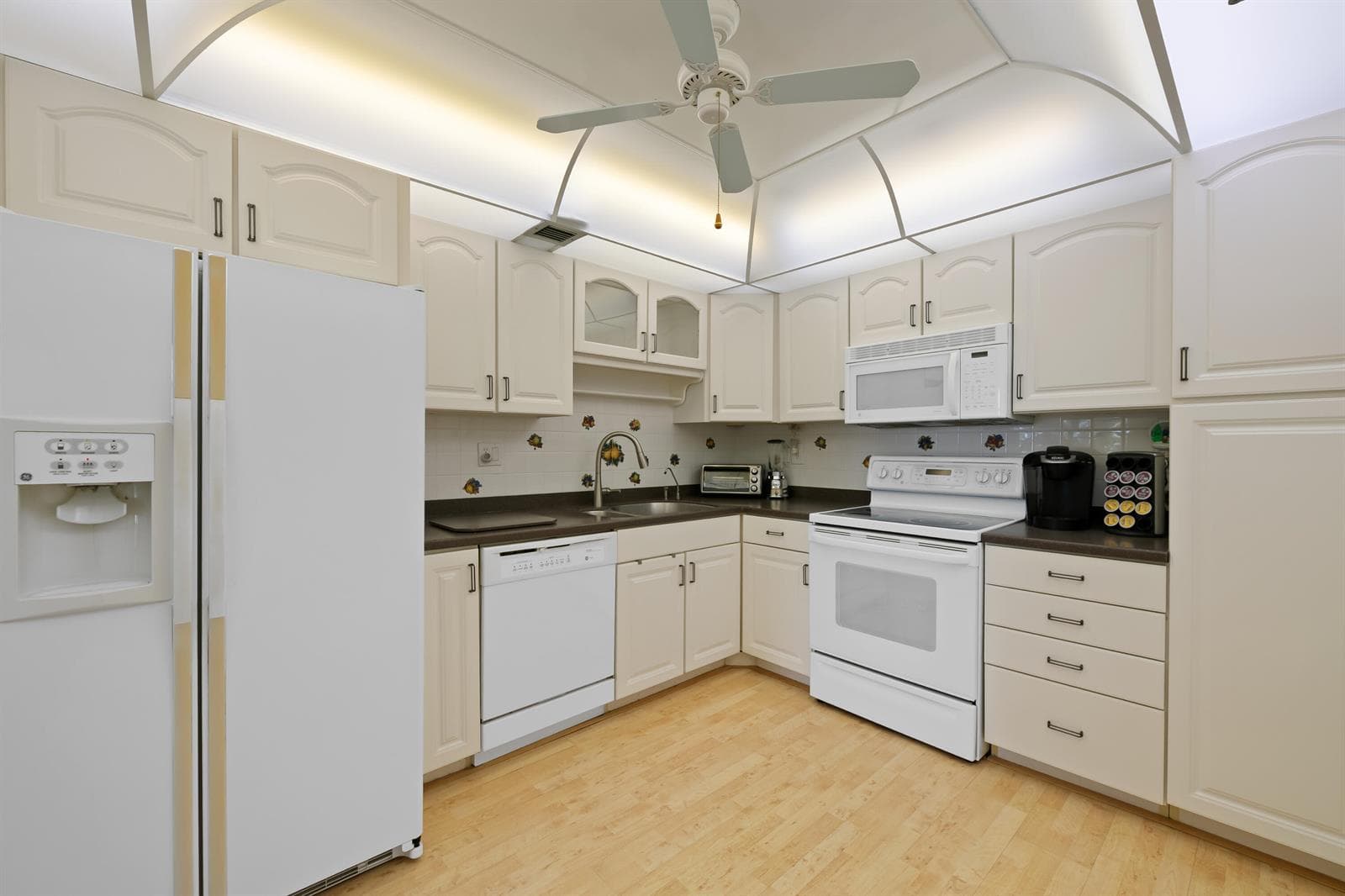 10777 W Sample # 207, Coral Springs FL 33065 photo 4