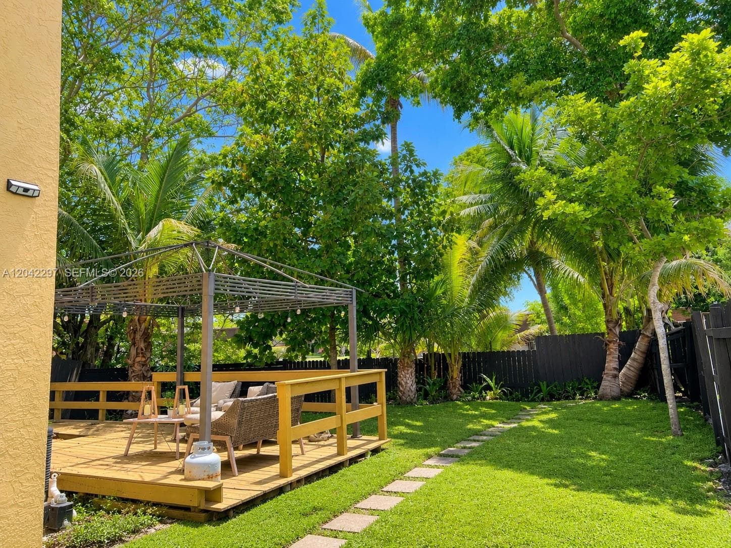5788 Woodland Point Dr, Tamarac FL 33319 photo 5